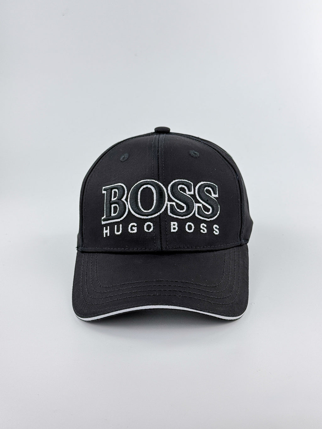 BOSS BORDADA CLASICA