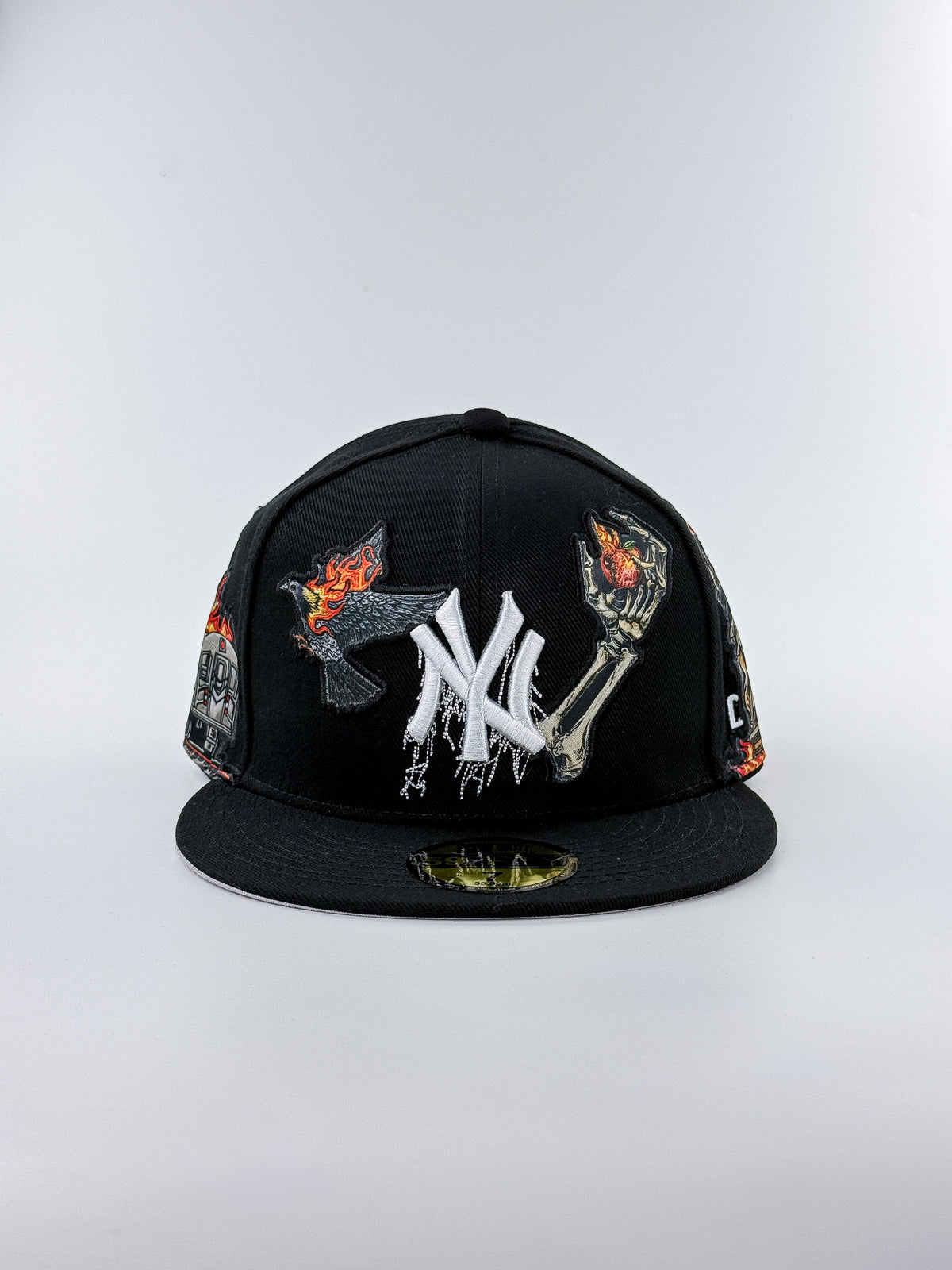 NEW YANKEES PLANA HELL CITY