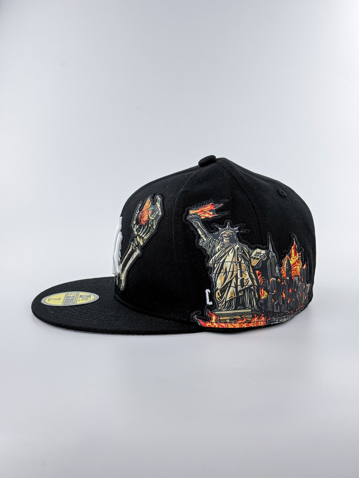 NEW YANKEES PLANA HELL CITY