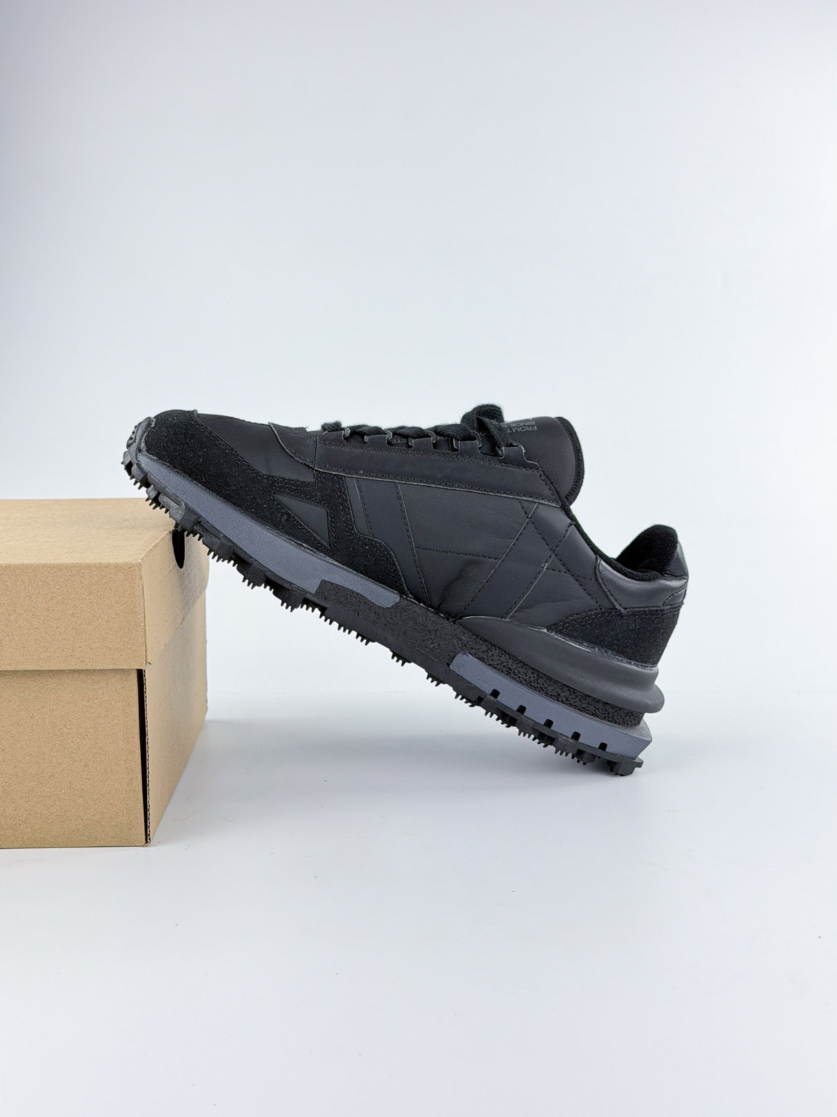 LACOSTE STREETS NEGRA