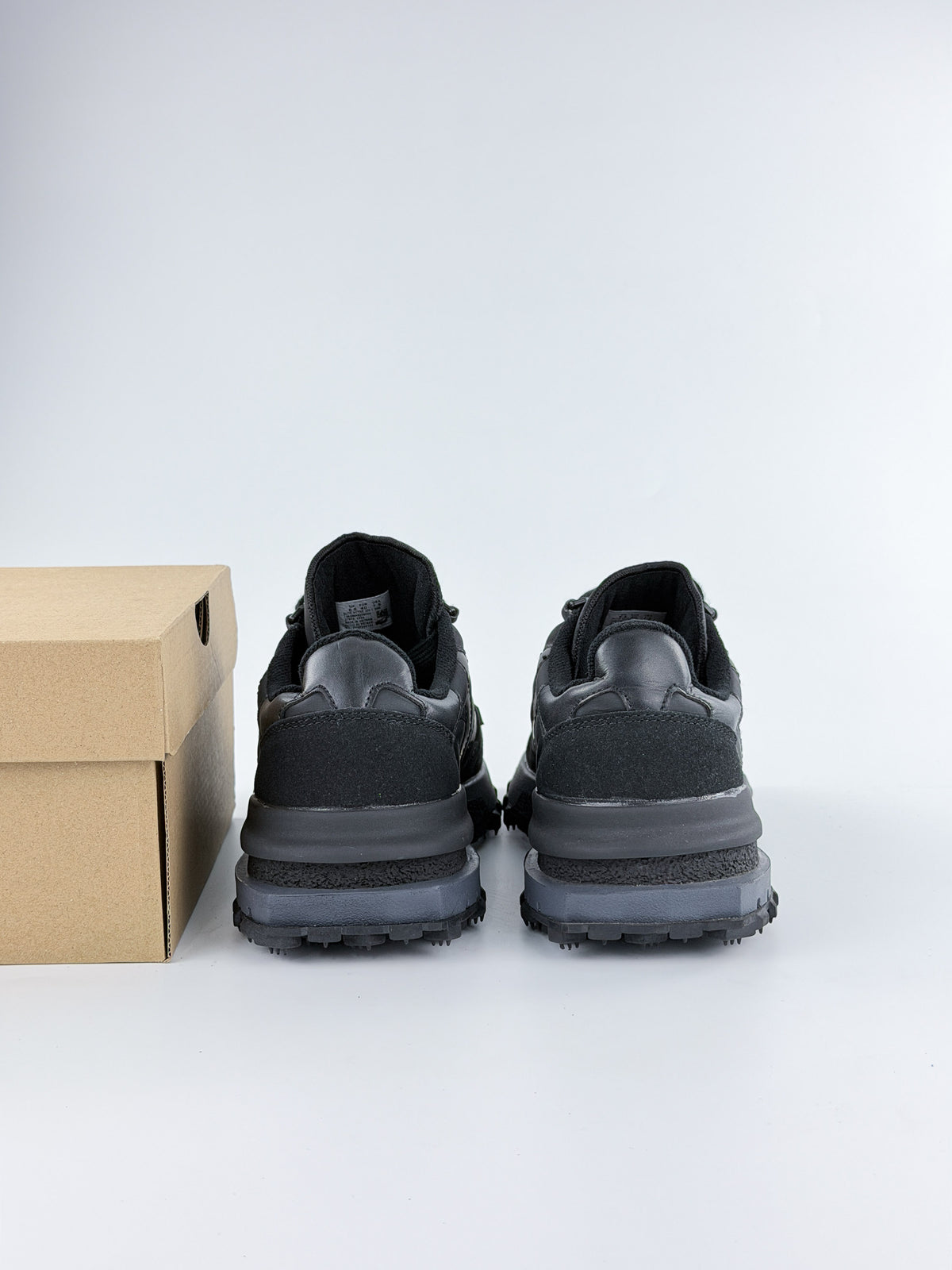 LACOSTE STREETS NEGRA