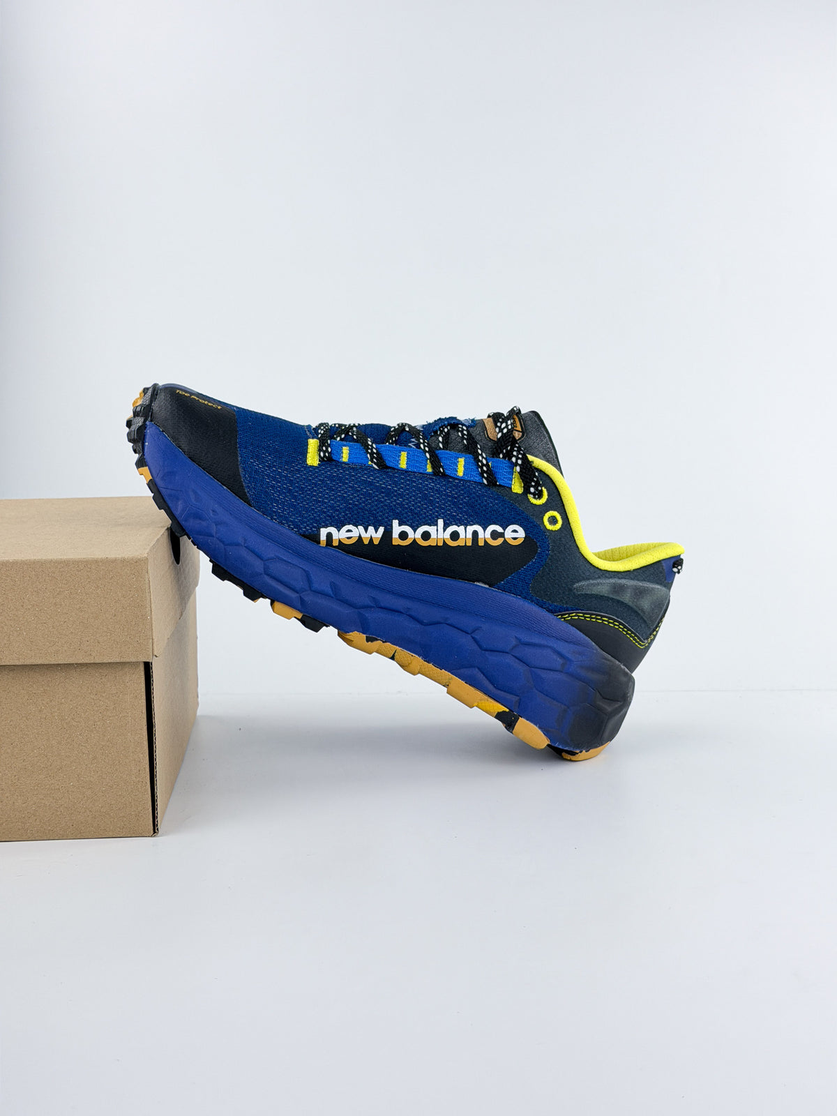 NEW BALANCE FRESH FOAM MORE V2