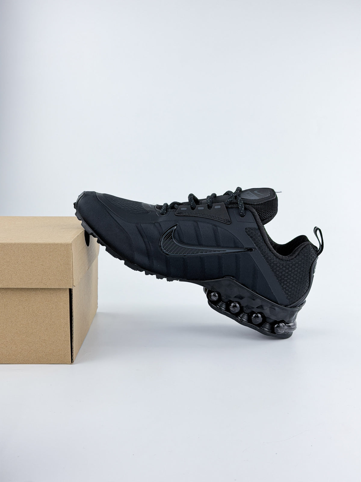NIKE BURBUJA SHOX EDITION