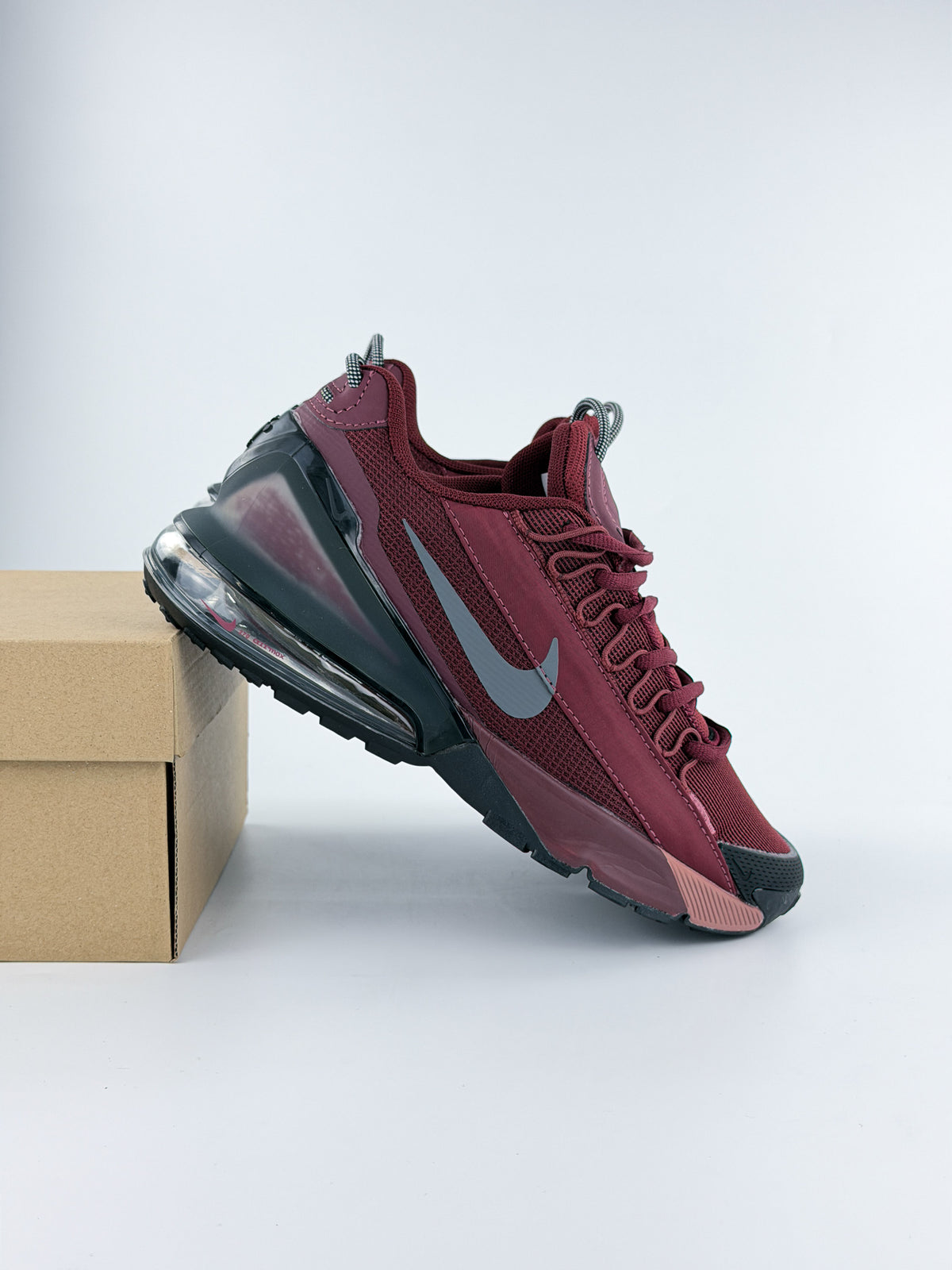 NIKE AIR MAX 270 PULSE ROAM