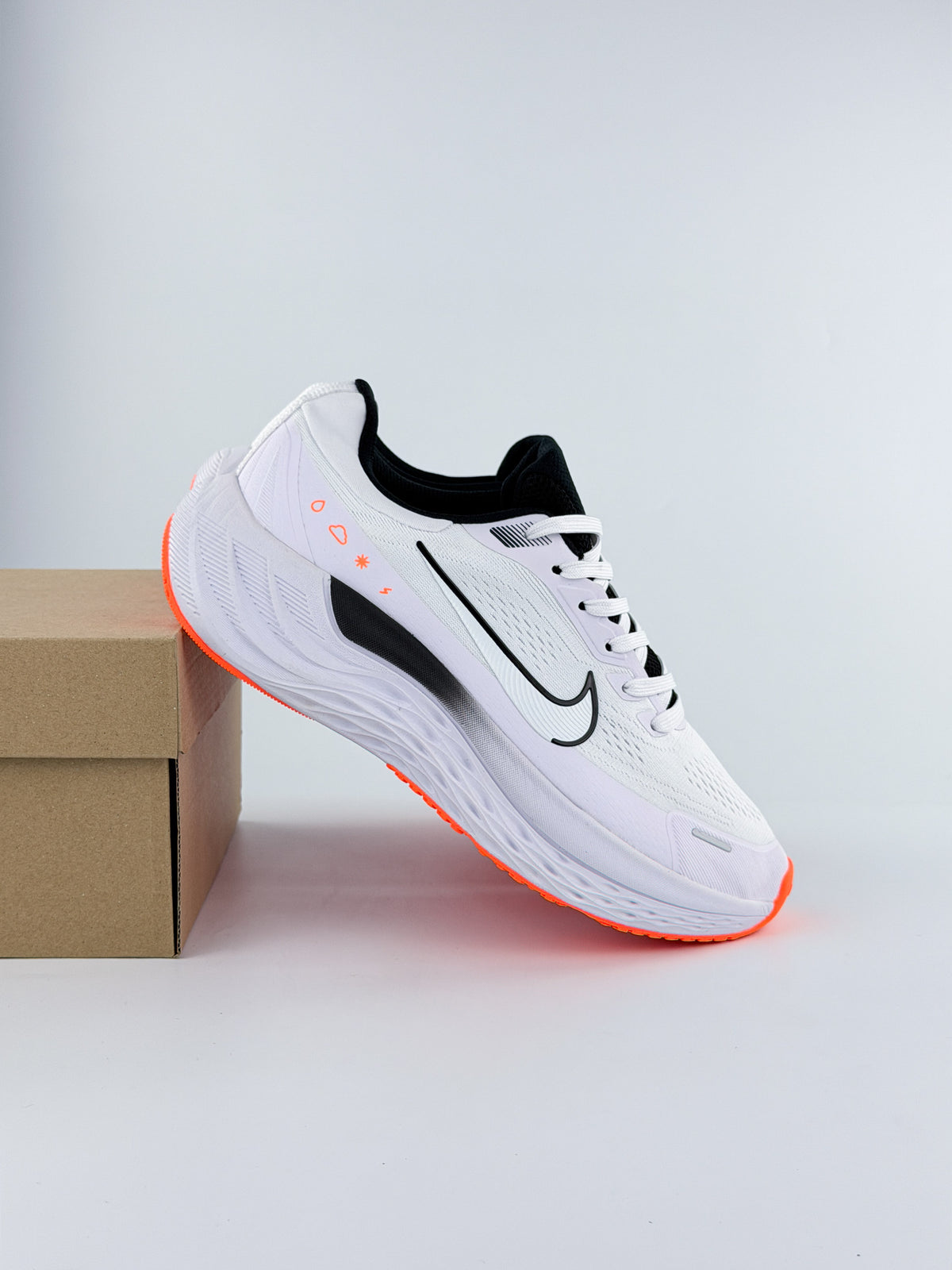NIKE ZOOM WEATER