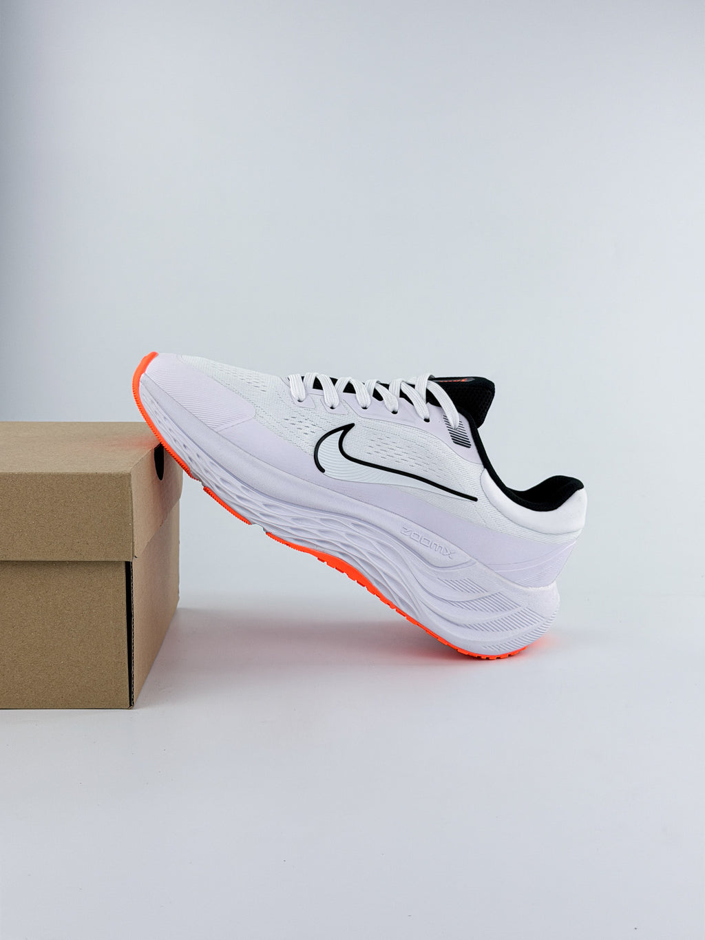 NIKE ZOOM WEATER