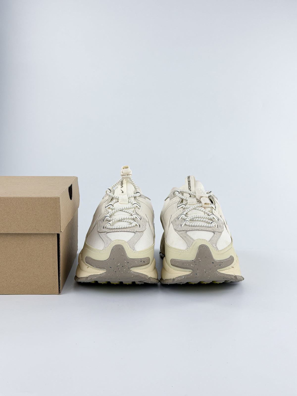 NIKE ZOOM VOMERO ROAM
