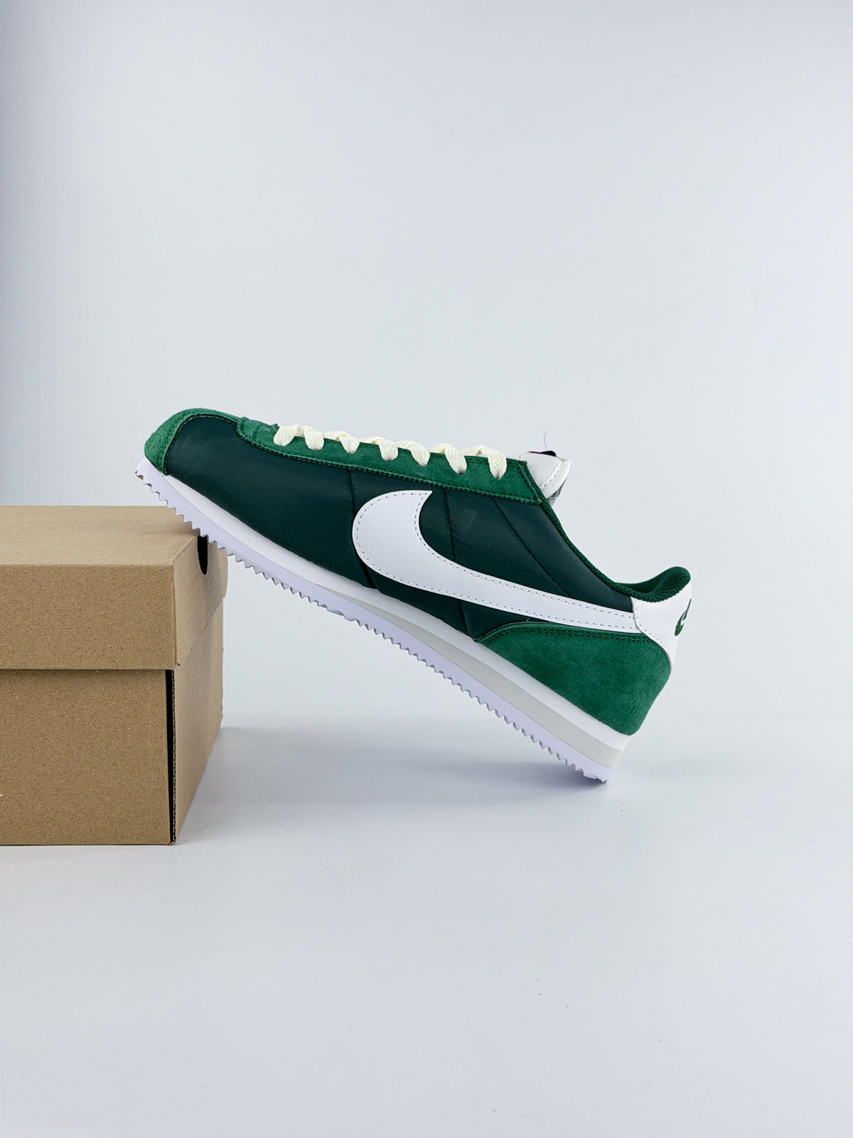 NIKE CORTEZ
