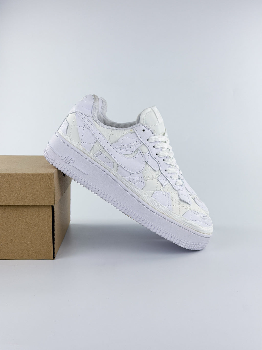 NIKE FORCE ONE X BILLIE EILISH