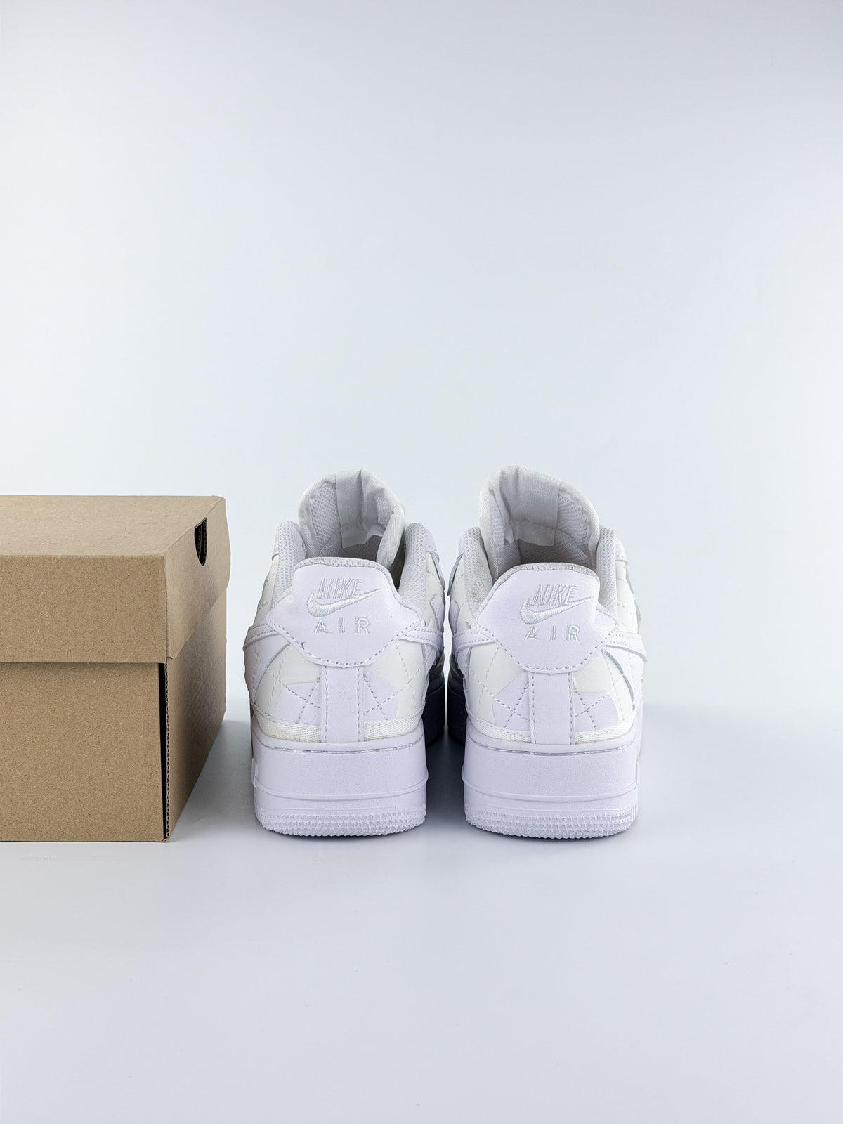 NIKE FORCE ONE X BILLIE EILISH