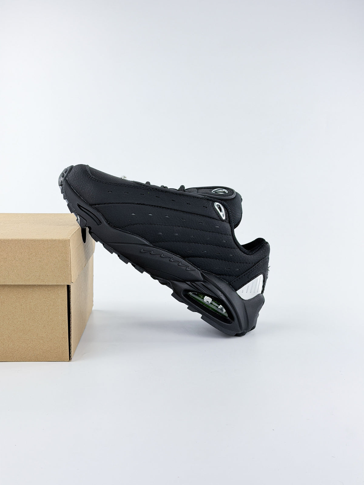 NIKE NOCTA HOT STEP