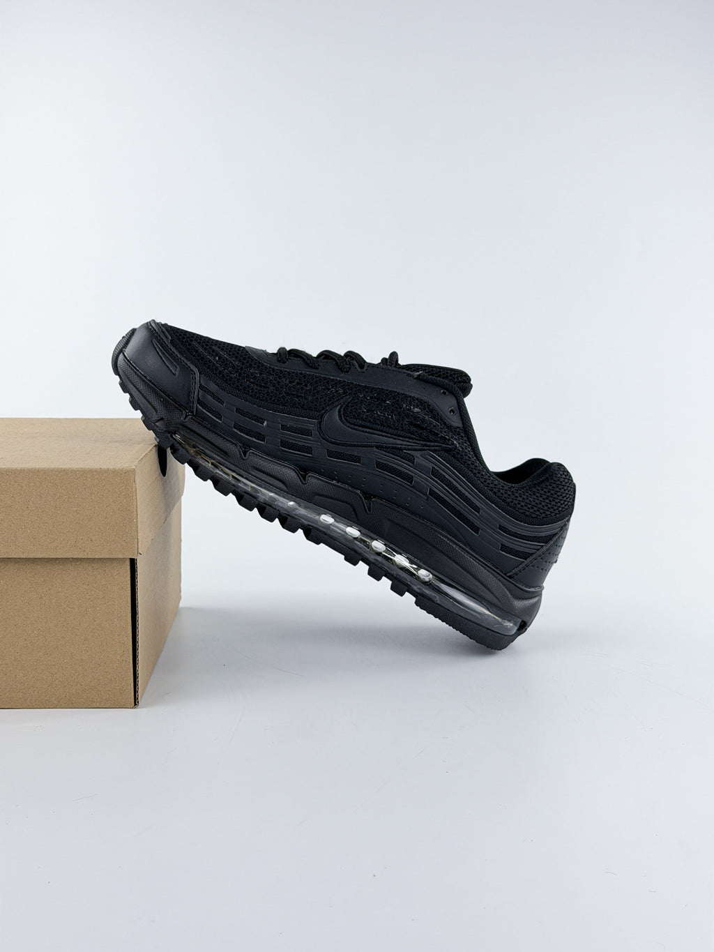 NIKE AIR MAX TL 2.5 ONE COLOR