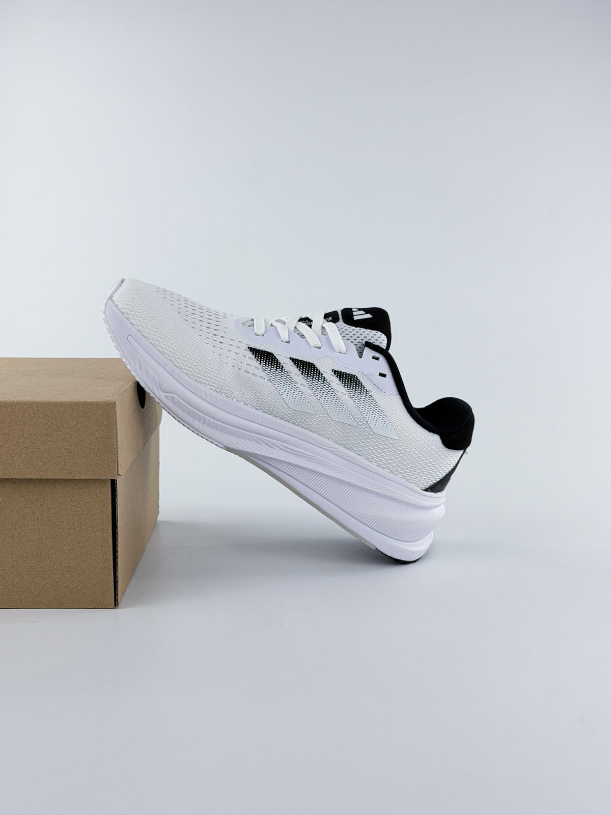 ADIDAS SUPERNOVA RISA RUNNING
