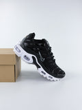 NIKE AIR MAX TN BLACK WHITE