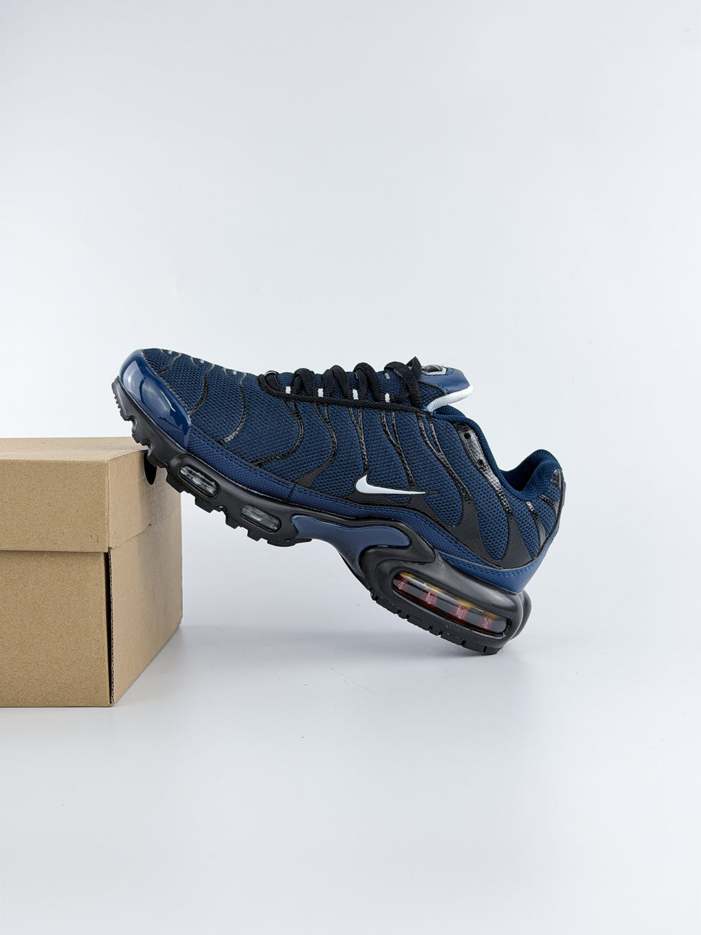 NIKE AIR MAX TN NAVY SHADOW