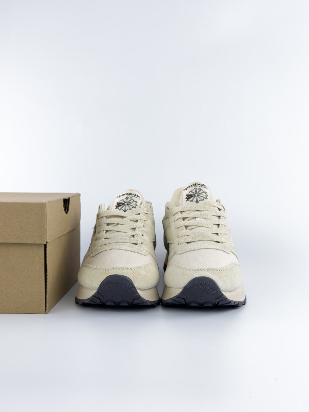REEBOK CLASSIC LEATHER BEIGE