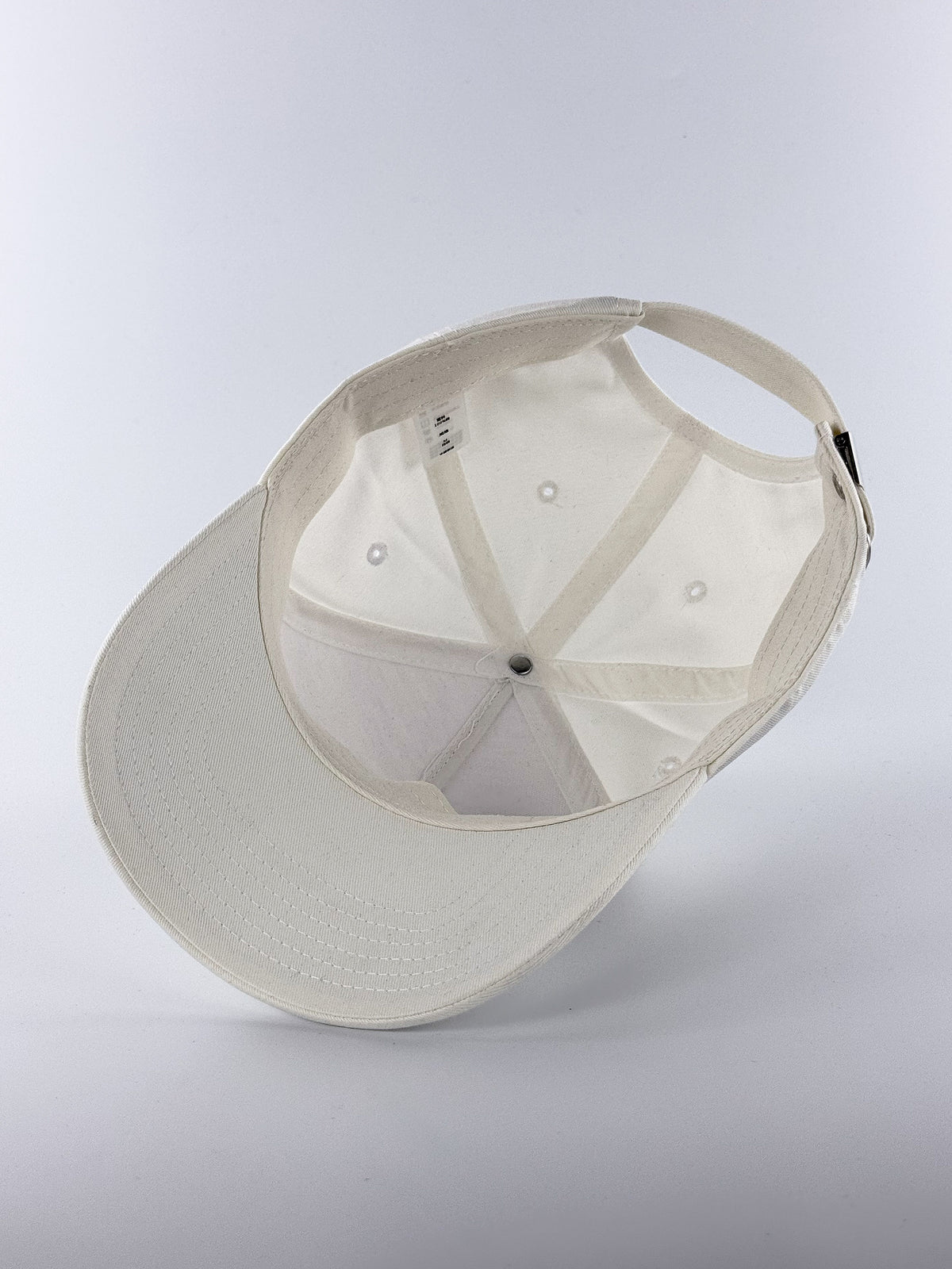GORRA LISA NOMAD